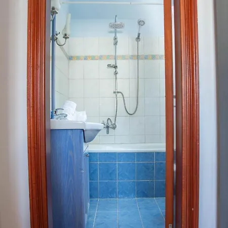 Anesis Traditional Rhodian House بيت للعطل